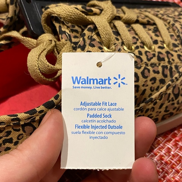 Leopard 🐾 Canvas Lace Up Shoe Ladies Size 9 - Picture 6 of 7
